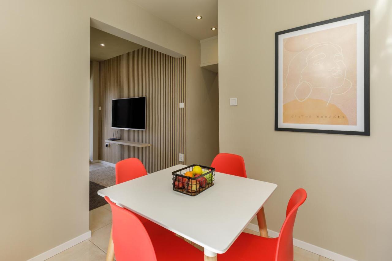 Sea Stars Apartment 1 Περαία Εξωτερικό φωτογραφία