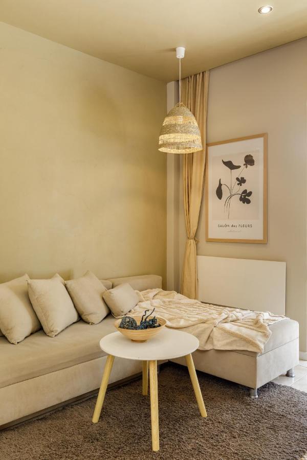 Sea Stars Apartment 1 Περαία Εξωτερικό φωτογραφία